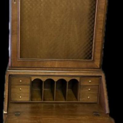 Sale Photo Thumbnail #140