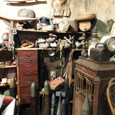 Sale Photo Thumbnail #47: ? For display purposes only.
All taxidermy items, hides, antlers, or bones shown are pending ODFW (Oregon Department of Fish & Wildlife) approval prior to sale or transfer.