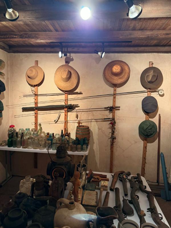 Sale Photo Thumbnail #17