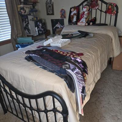 Sale Photo Thumbnail #162