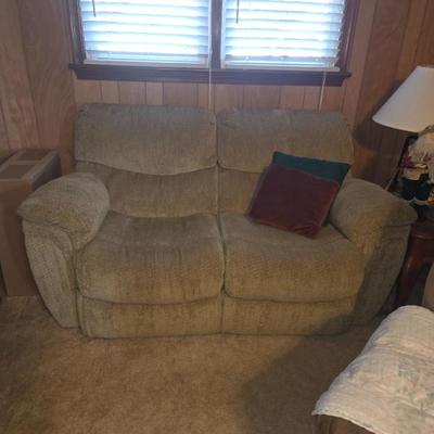 Sale Photo Thumbnail #153