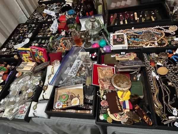 Sale Photo Thumbnail #8