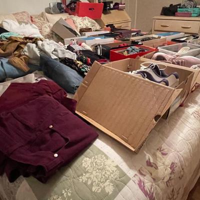 Sale Photo Thumbnail #109