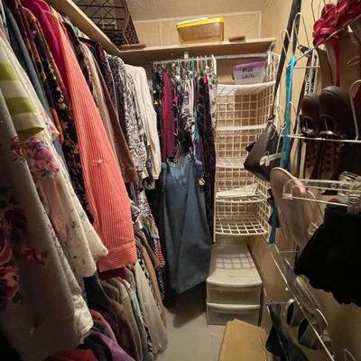 Sale Photo Thumbnail #119