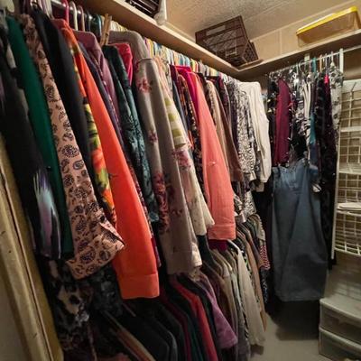 Sale Photo Thumbnail #120