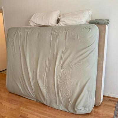 Sale Photo Thumbnail #153