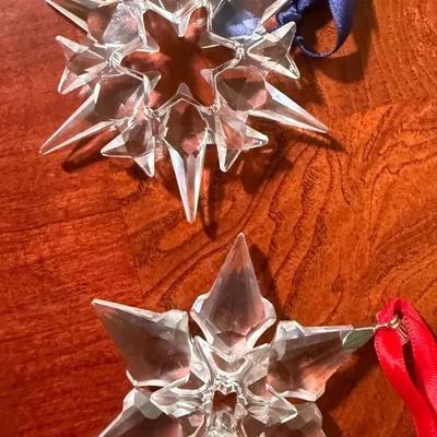 Swarovski Crystal Annual Edition Snowflake Ornaments – Set of 2 (07&00)