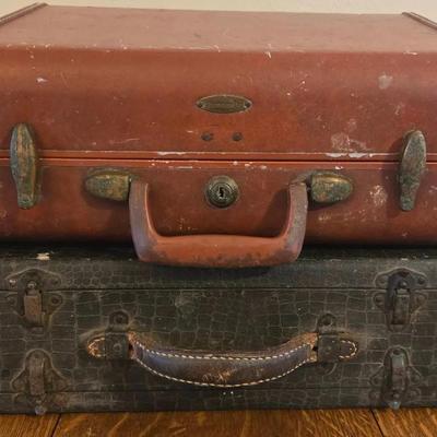 Small Vintage Samsonite Suitcase & Vintage Slide Case With Slides