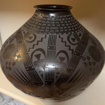 Large Artist Signed Black Acoma Pottery