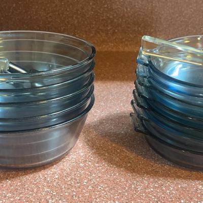 Vintage Pyrex Saucepans With Detachable Flameware Handles