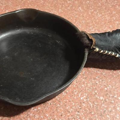 Vintage Wagner Egg Pan