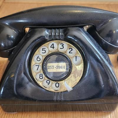Vintage Western Electric Co. Rotary Telephone