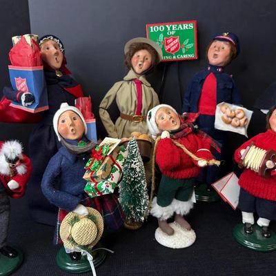 Byers’ Choice Salvation Army Dolls