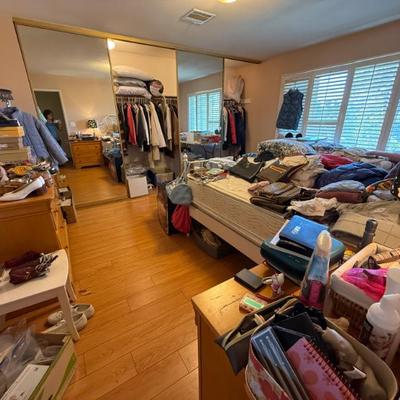 Sale Photo Thumbnail #153