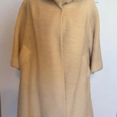 Vintage 1950s Lilli Ann Blin & Blin Fabulous French Woolen Swing Coat with Fur Collar, Cream