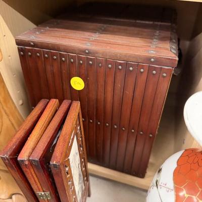 Sale Photo Thumbnail #306