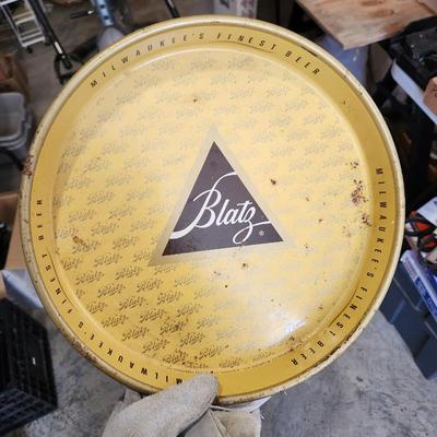 Sale Photo Thumbnail #4: Blatz Beer Tray
