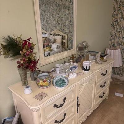 Sale Photo Thumbnail #79