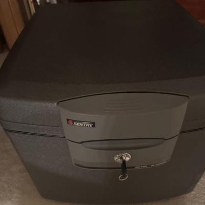 Sale Photo Thumbnail #25