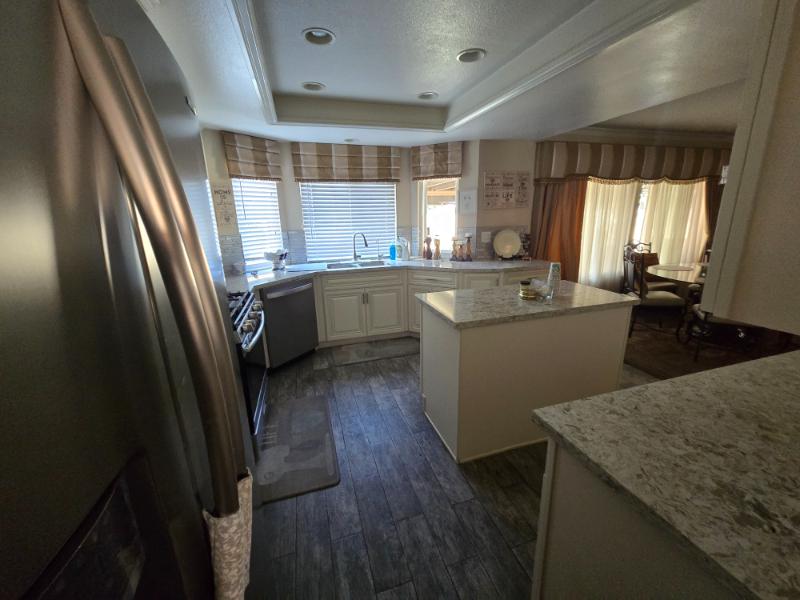 Sale Photo Thumbnail #5