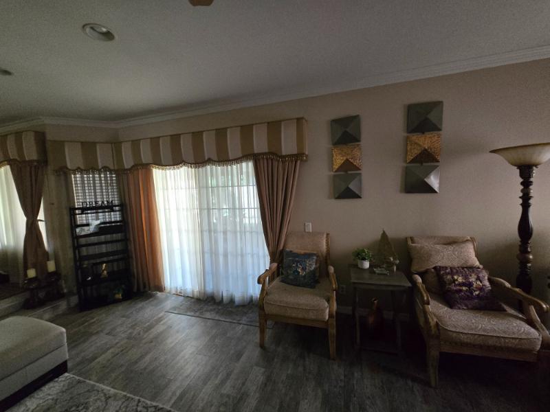 Sale Photo Thumbnail #8