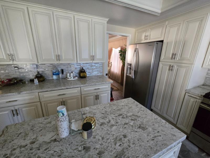 Sale Photo Thumbnail #6