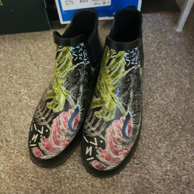 Sale Photo Thumbnail #236