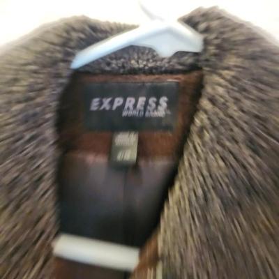 Sale Photo Thumbnail #260