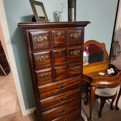 Sale Photo Thumbnail #354