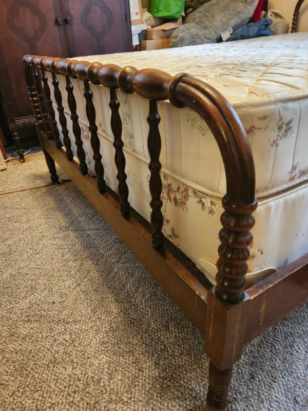 Sale Photo Thumbnail #7