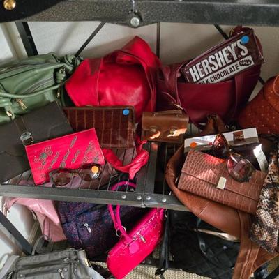 Sale Photo Thumbnail #111