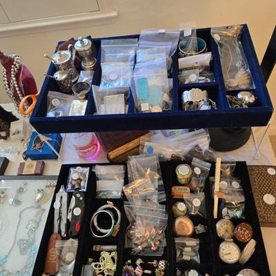 Sale Photo Thumbnail #151