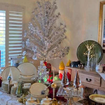 Sale Photo Thumbnail #2: O