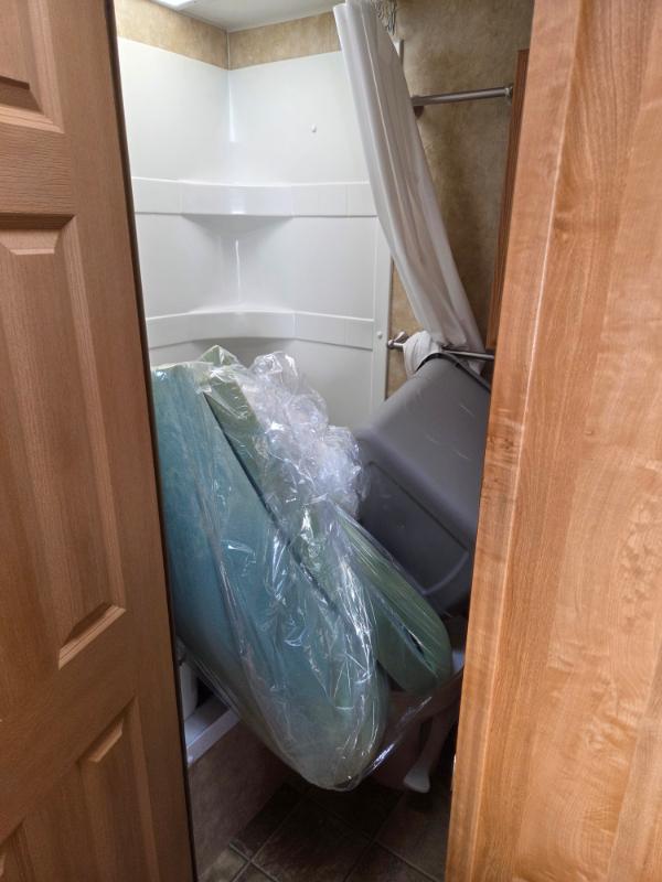 Sale Photo Thumbnail #75