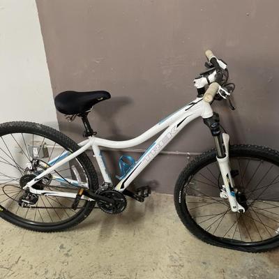 Sale Photo Thumbnail #472