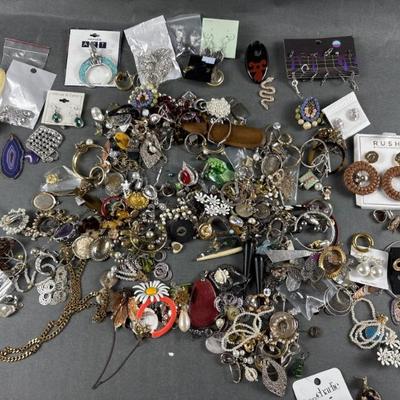 Sale Photo Thumbnail #254