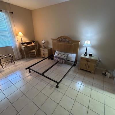 Sale Photo Thumbnail #30