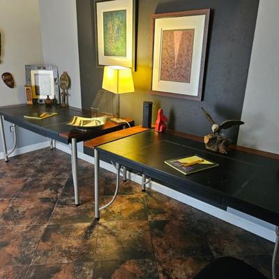 Set of outstanding office desk's