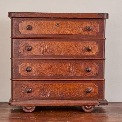 Sale Photo Thumbnail #214