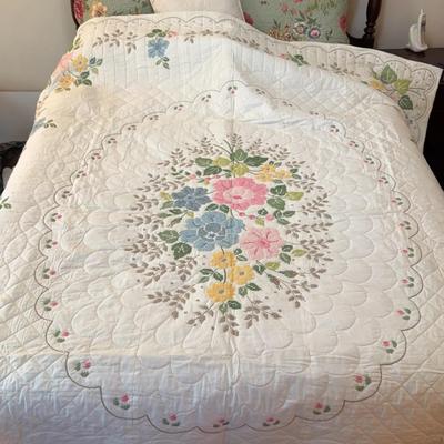 Hand Sewn Quilt 3