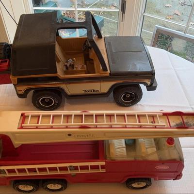 2 Vintage Tonka Trucks