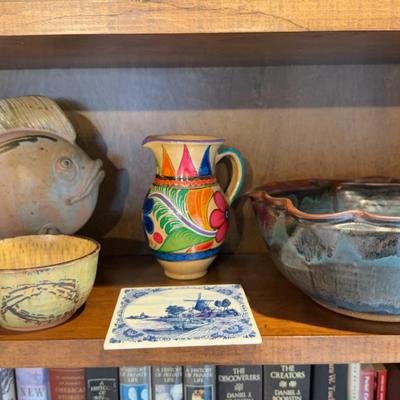 6 pottery Pieces