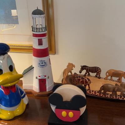 4 Disney Items
