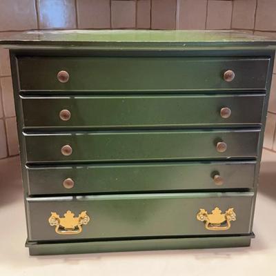 Community Stainless Silverware In Wooden Chest