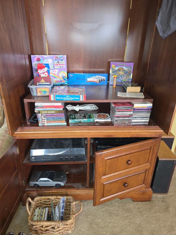 Sale Photo Thumbnail #51