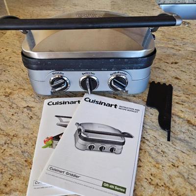 Lot #210 - Cuisinart Griddler: Contact Grill, Panini Press, Full Griddle, Full Grill and Half Griddle/Half Grill