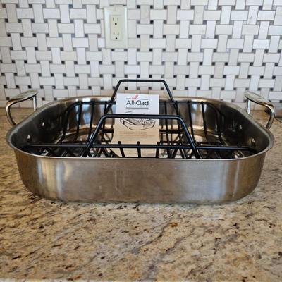 Lot #251 - All Clad 13" x 16" Roaster Holds 20lb Turkey