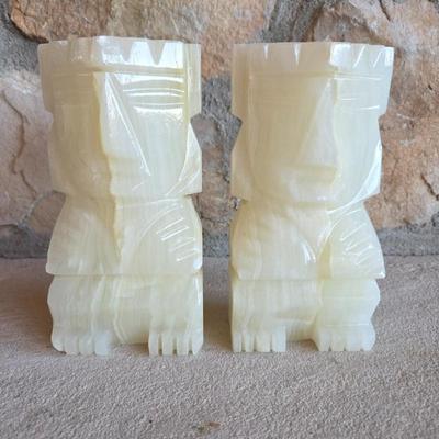 Lot #67 - Large Vintage Mid Brutalist Aztec Mayan Hurricane Onyx Bookends
