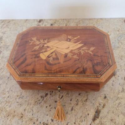 Lot #53 - Reuge Musical Jewelry Box Switzerland