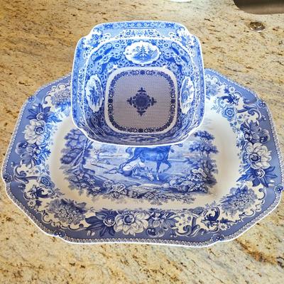 Lot #130 - Spode The Signature Collection Aesop's Fables Well & Tree Platter & Limited Edition Bowl